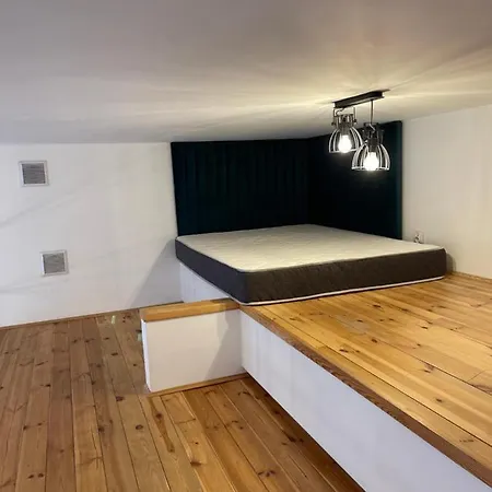 Apartament Urokliwy Loft W Ncl Kamienica Vabank 34 *